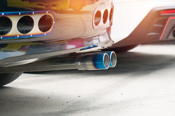 What's the Difference Between the Muffler and the Exhaust?